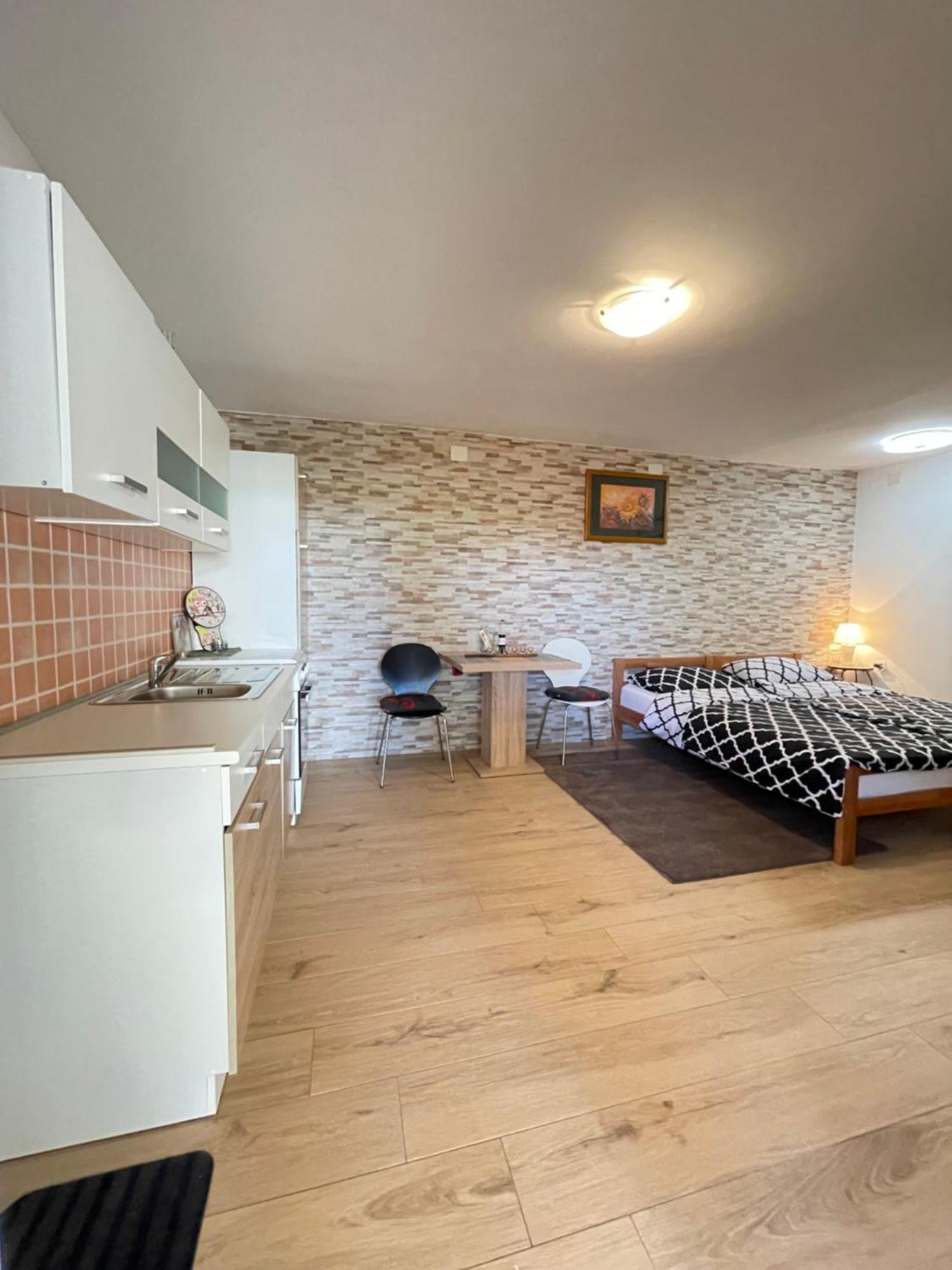 Apartment Mika PUY Exterior foto